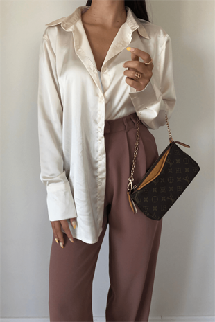 SATEN KIRIK BEYAZ GÖMLEK 