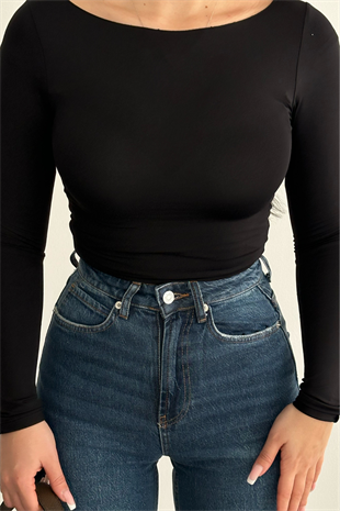 SİYAH KAYIK YAKA BLUZ 