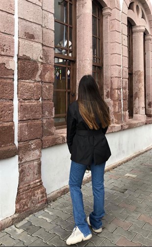 SİYAH KEMERLİ MONT