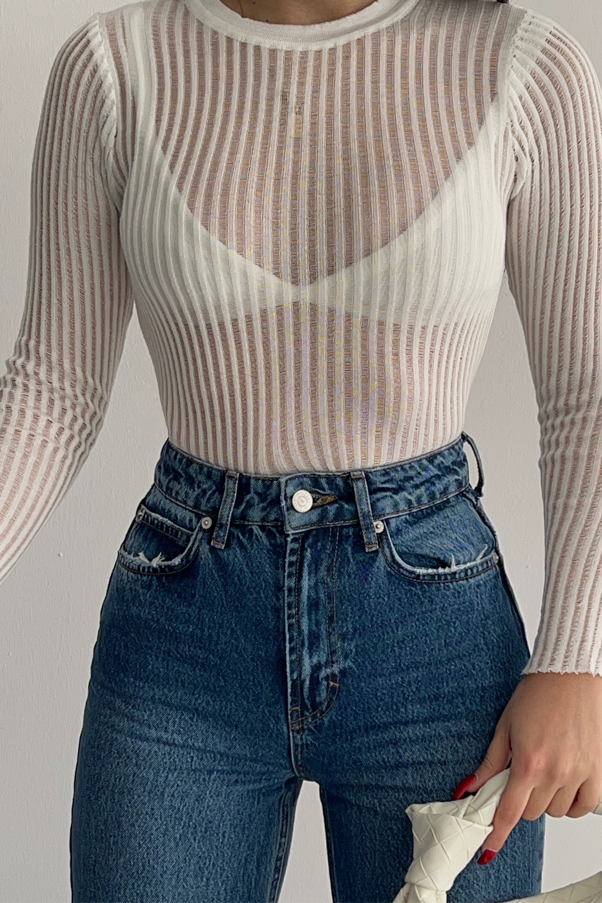 BEYAZ TÜL DETAY BLUZ