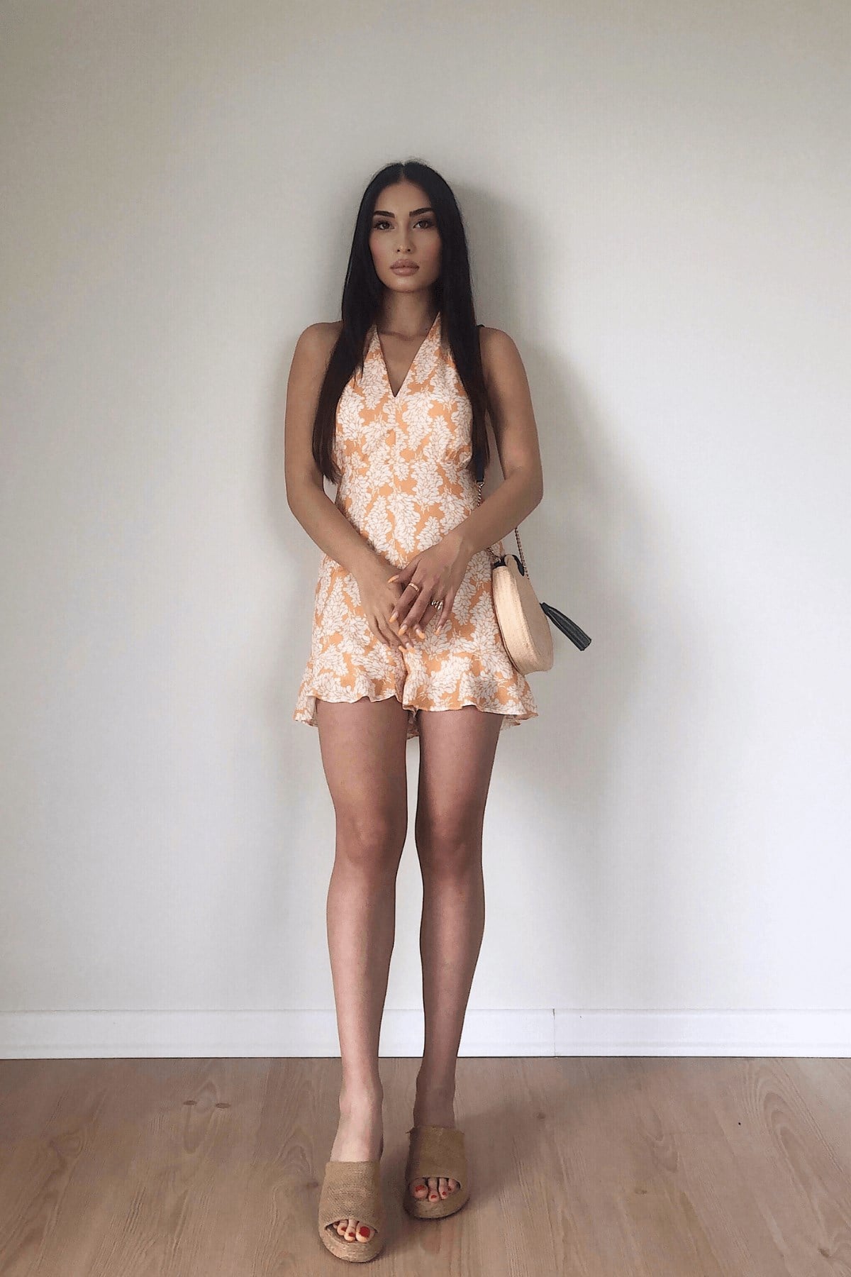 SIRT DEKOLTELİ TULUM