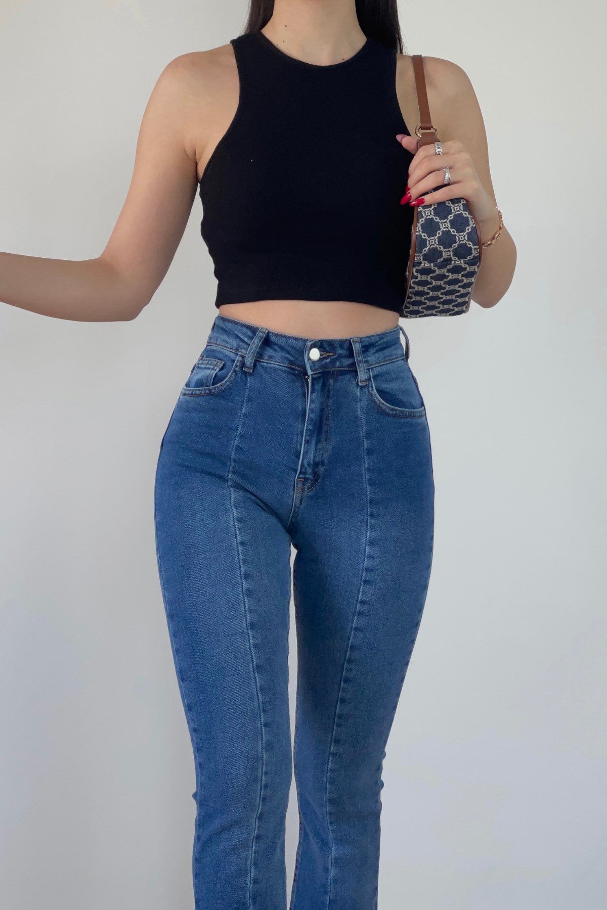 SİYAH FİTİLLİ CROP