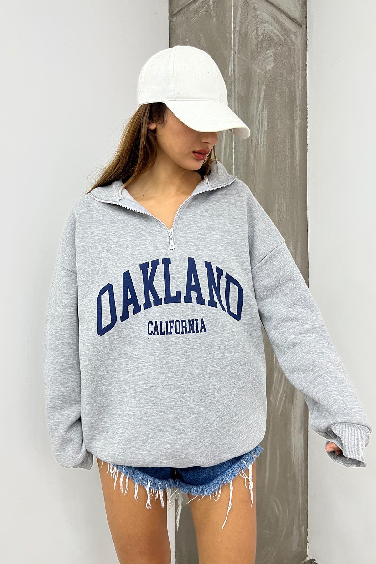 Gri Oakland Baskılı Fermuarlı Sweat