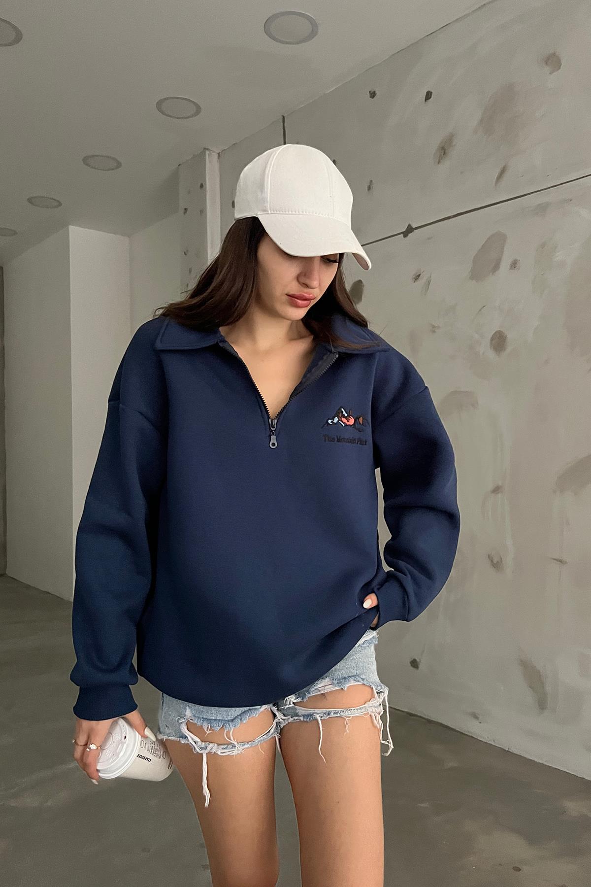 Lacivert The Montein Park Baskılı Fermuarlı Polo Yaka 3 İplik Şardonlu Sweat