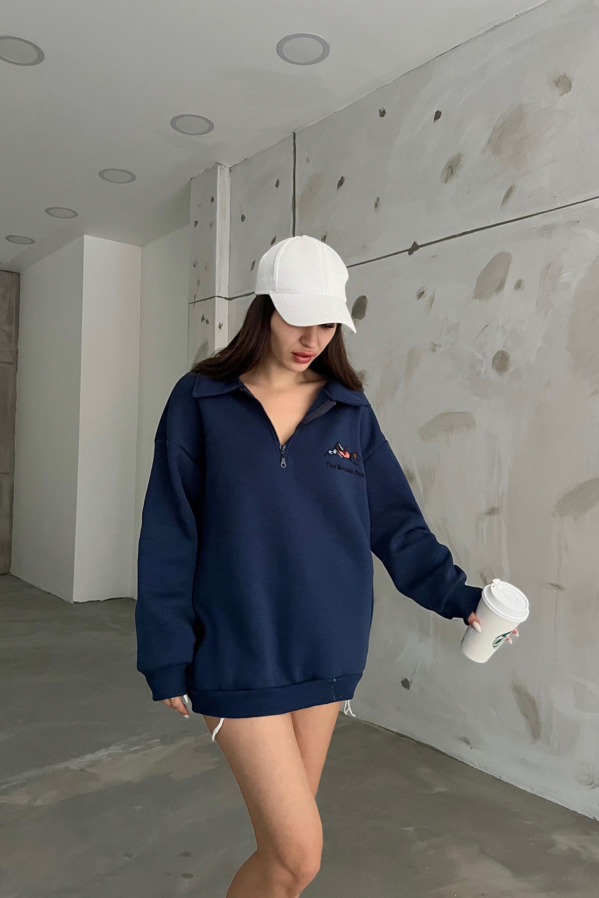 Lacivert The Montein Park Baskılı Fermuarlı Polo Yaka 3 İplik Şardonlu Sweat