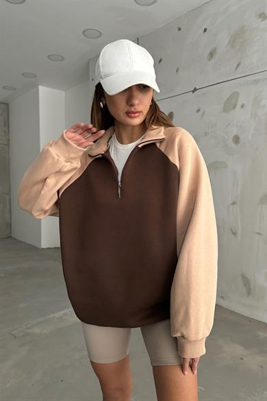 Kahve Kolları Krem Fermuarlı Polo Yaka Sweat