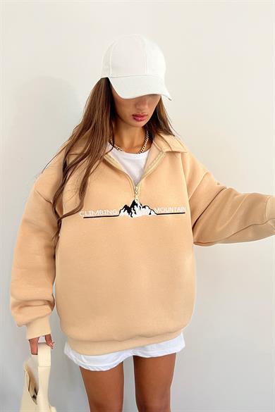 Krem Climbing Mountain Baskılı Fermuarlı Polo Yaka 3 İplik Şardonlu Sweat