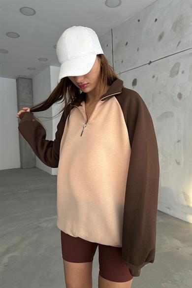 Krem Kolları Kahve Fermuarlı Polo Yaka Sweat