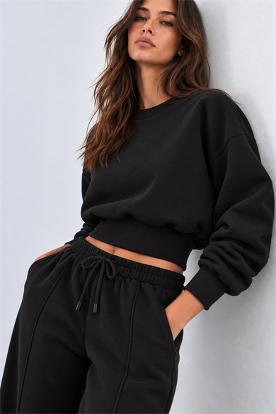 SİYAH 3 Iplik İçi Şardonlu Kuşaklı Crop Sweatshirt