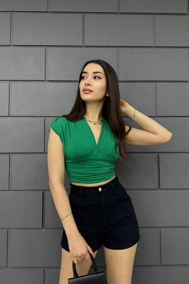 Yeşil Kolajlı Kolsuz Bluz