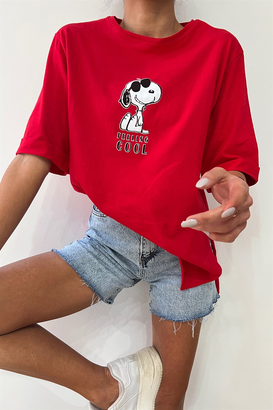 Hera Moda Kadın Kırmızı Snoopy Baskılı Oversize Tshirt