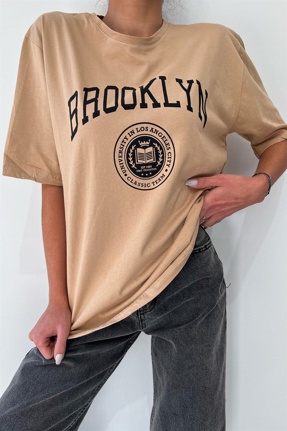 Hera Moda Krem Brooklyn Oversize Tshirt 