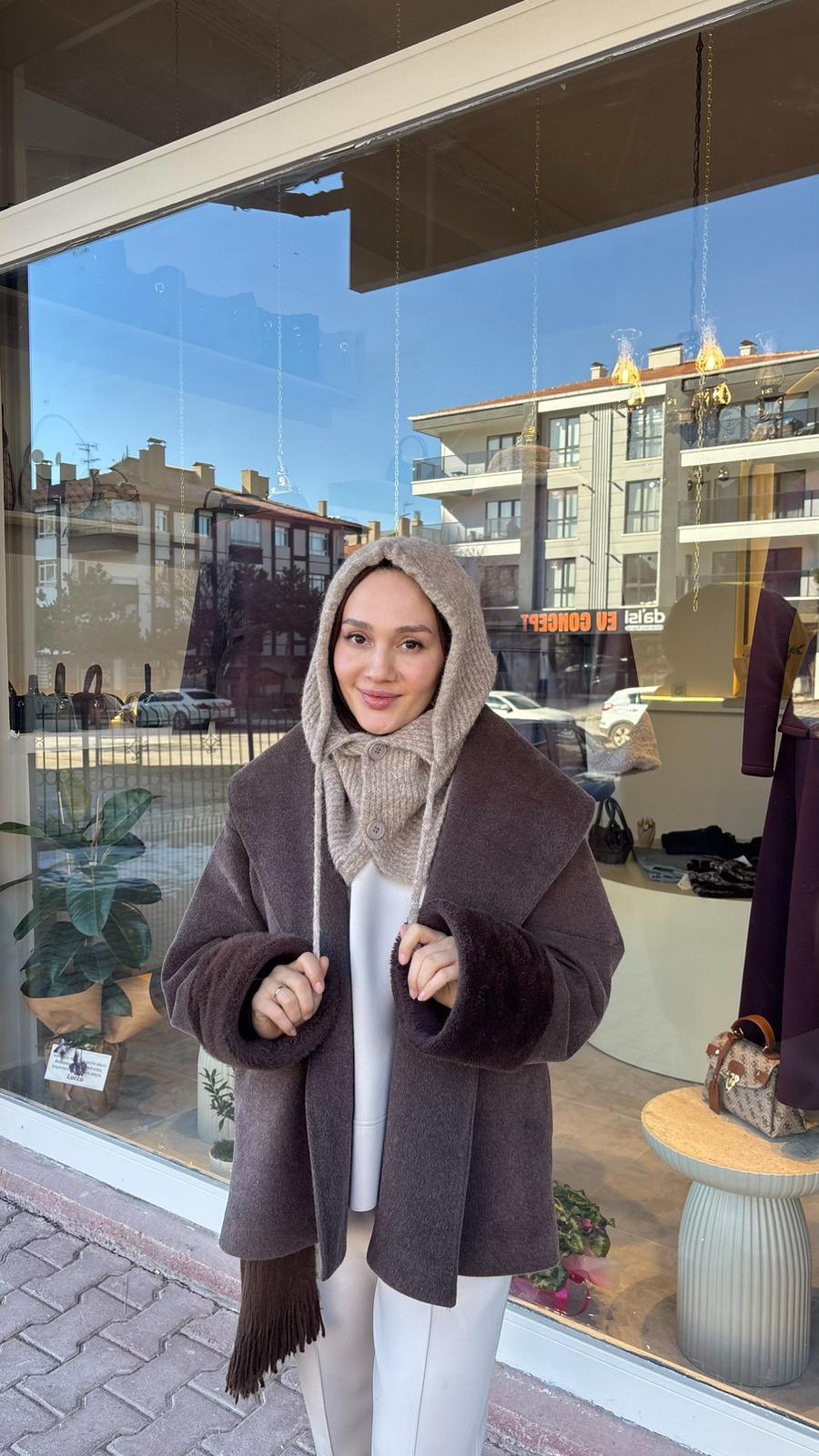 Balaclava Düğme Model-Sütlü Kahve