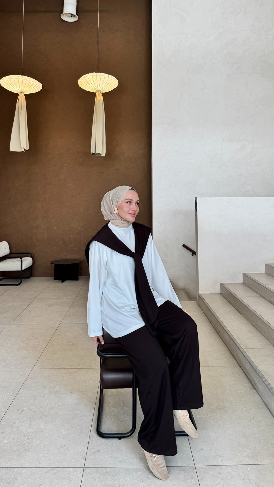 Elena Takım-Kahve