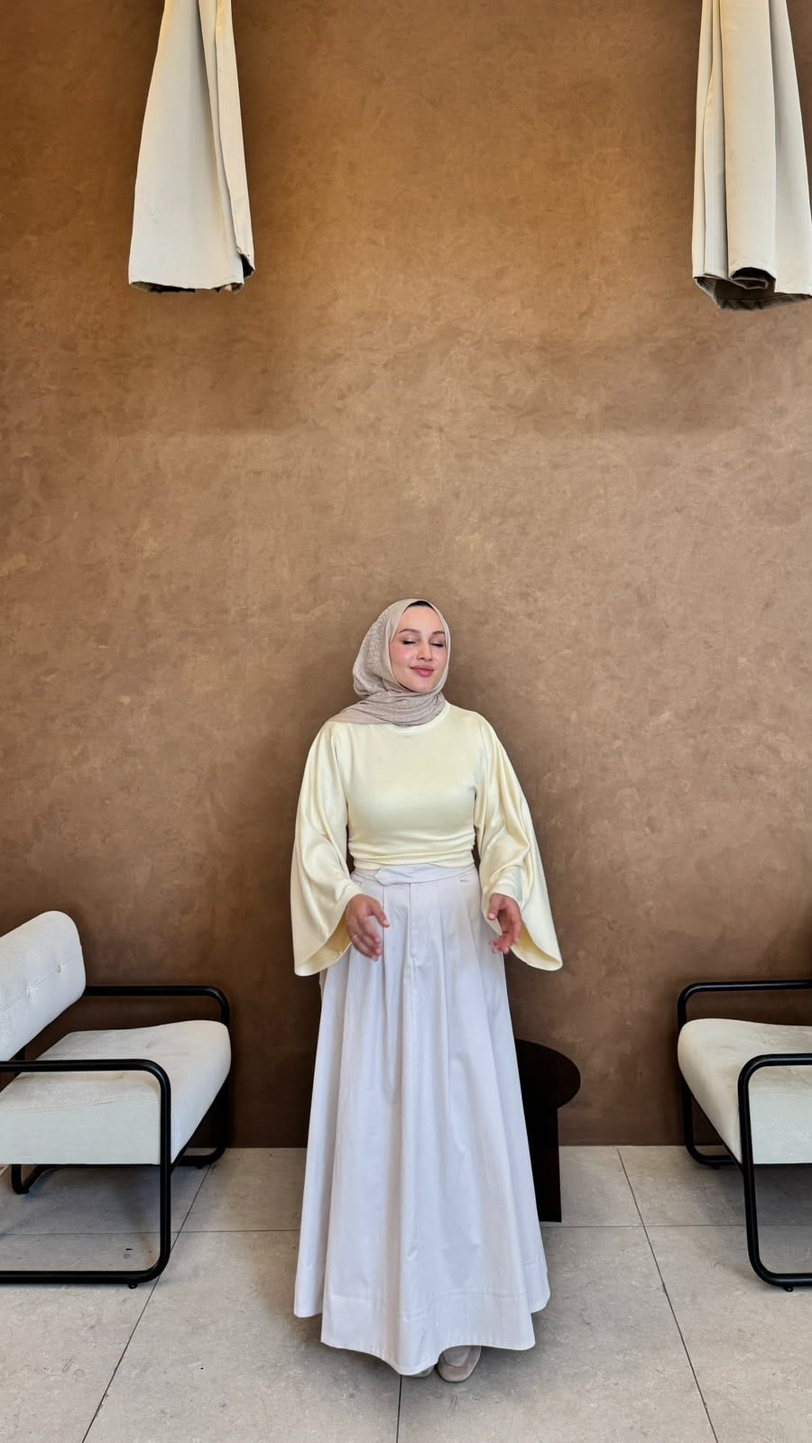 Mona Bluz-Sarı
