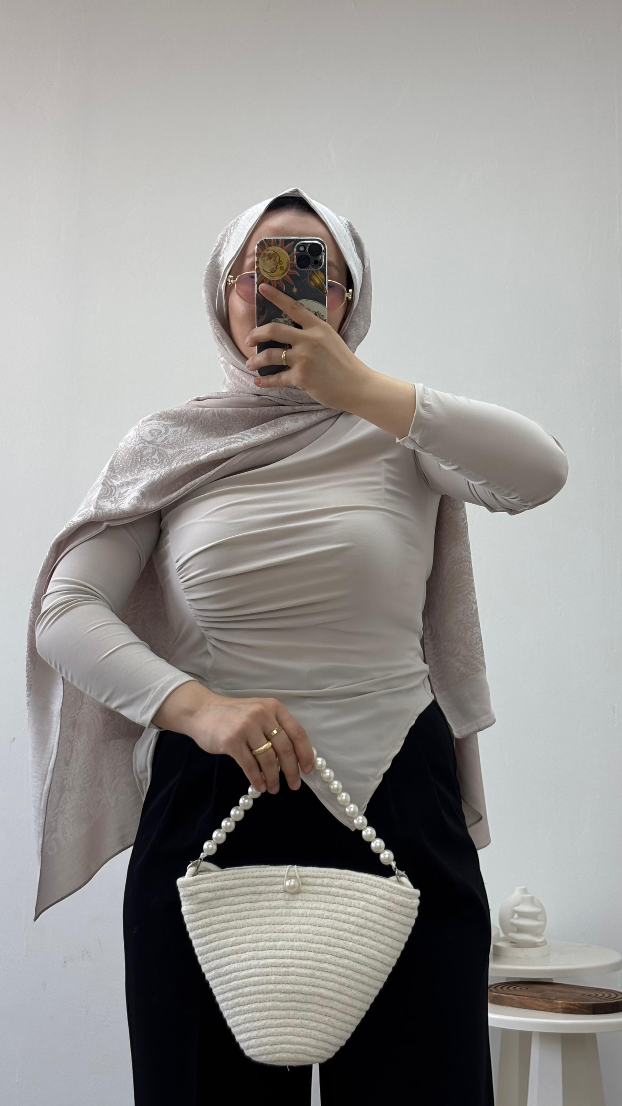 Yırtmaç Drape Bluz Bej