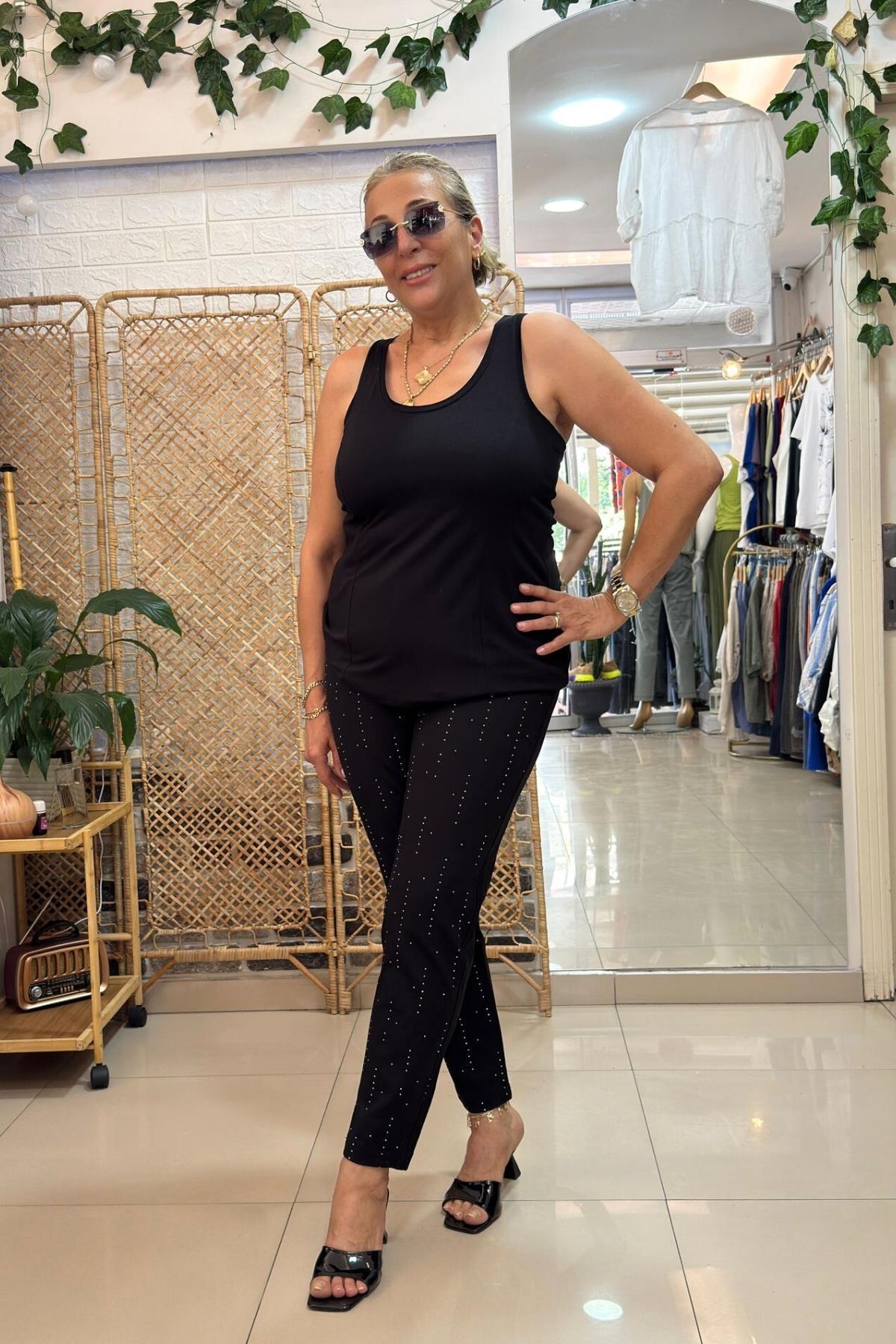Figoş Model Siyah Pantolon