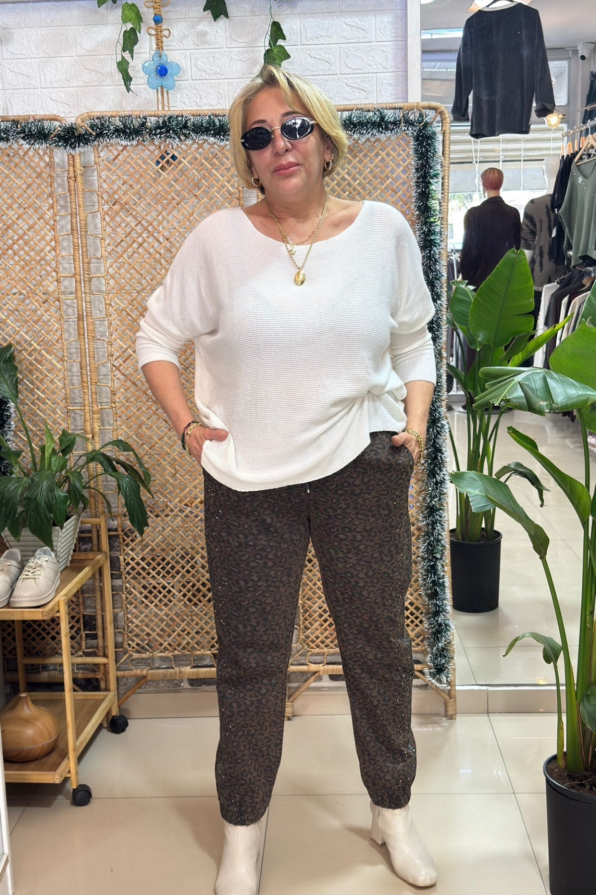 Leopar Desenli Yanları Taşlı Pantolon Kahverengi