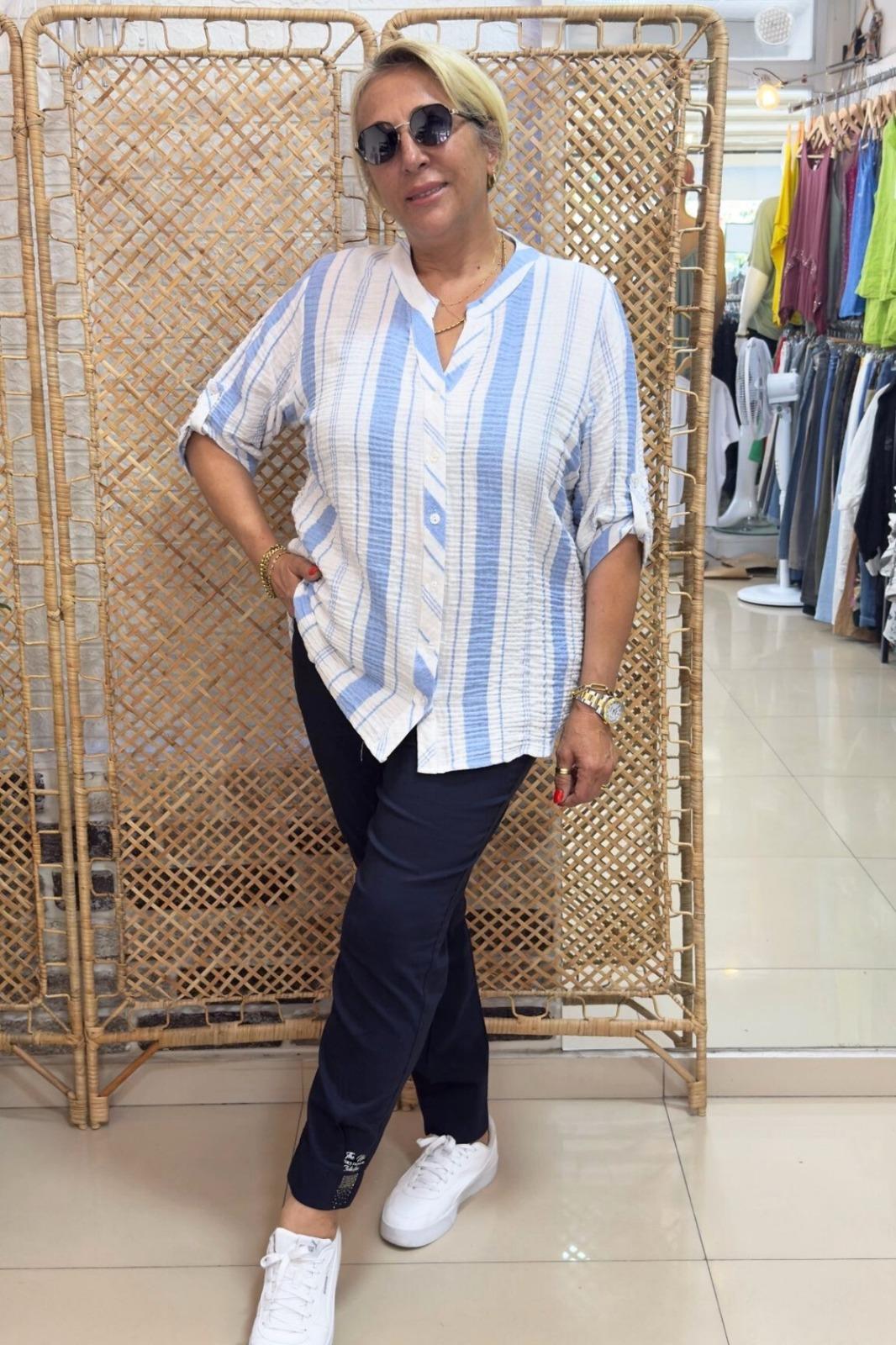 Hakim Yaka Çizgili Gömlek Mavi