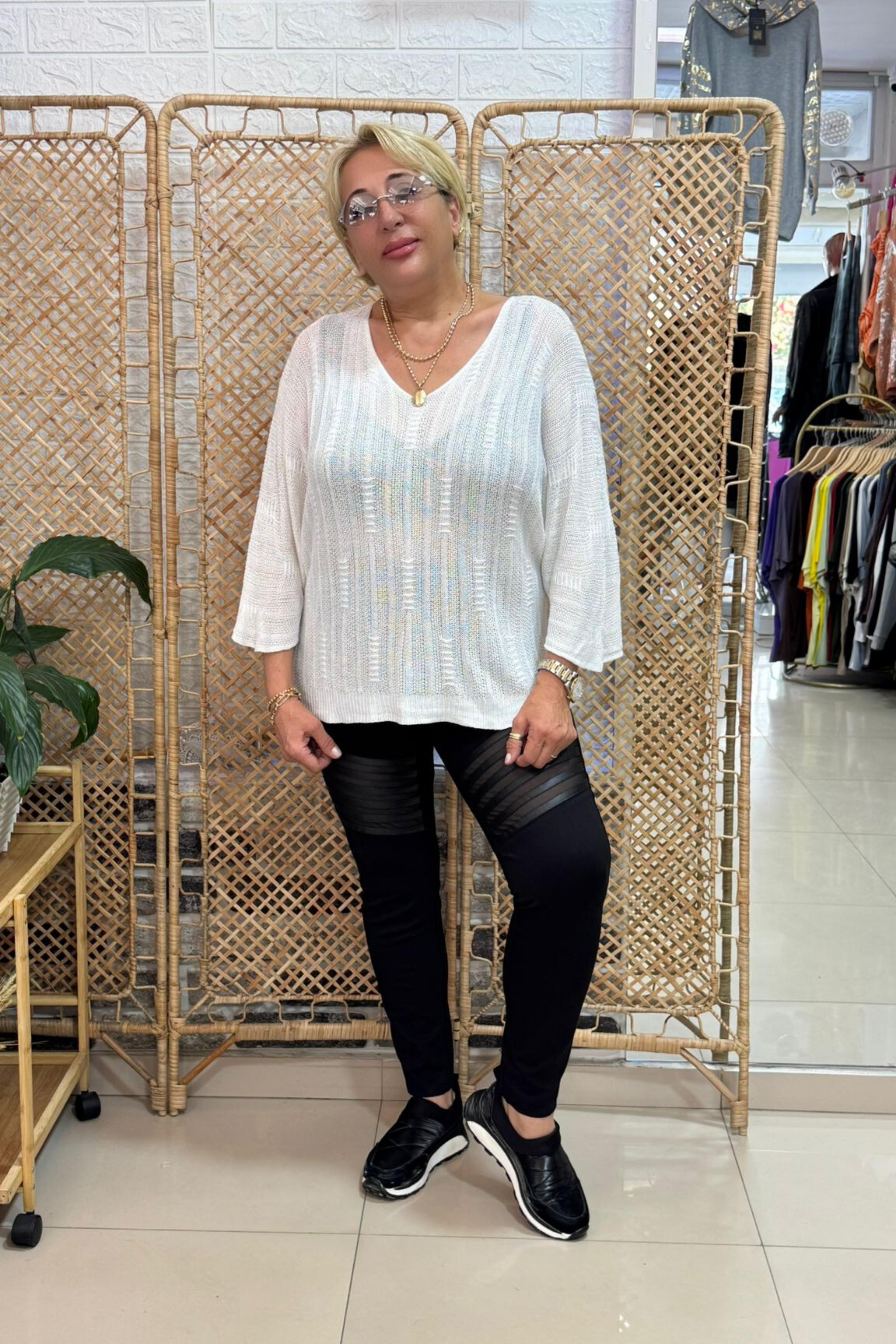 Rahat Kalıp Triko Kazak Krem