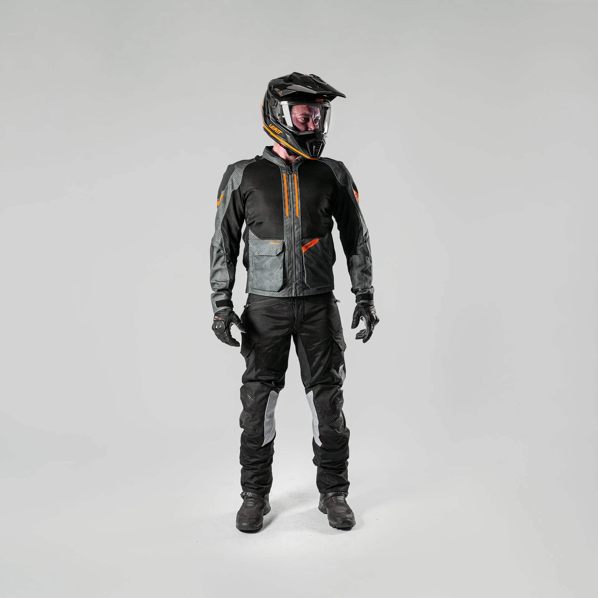 Leatt Adv Flow-Tour 4.5 Gri Motosiklet Montu ve Pantolonu