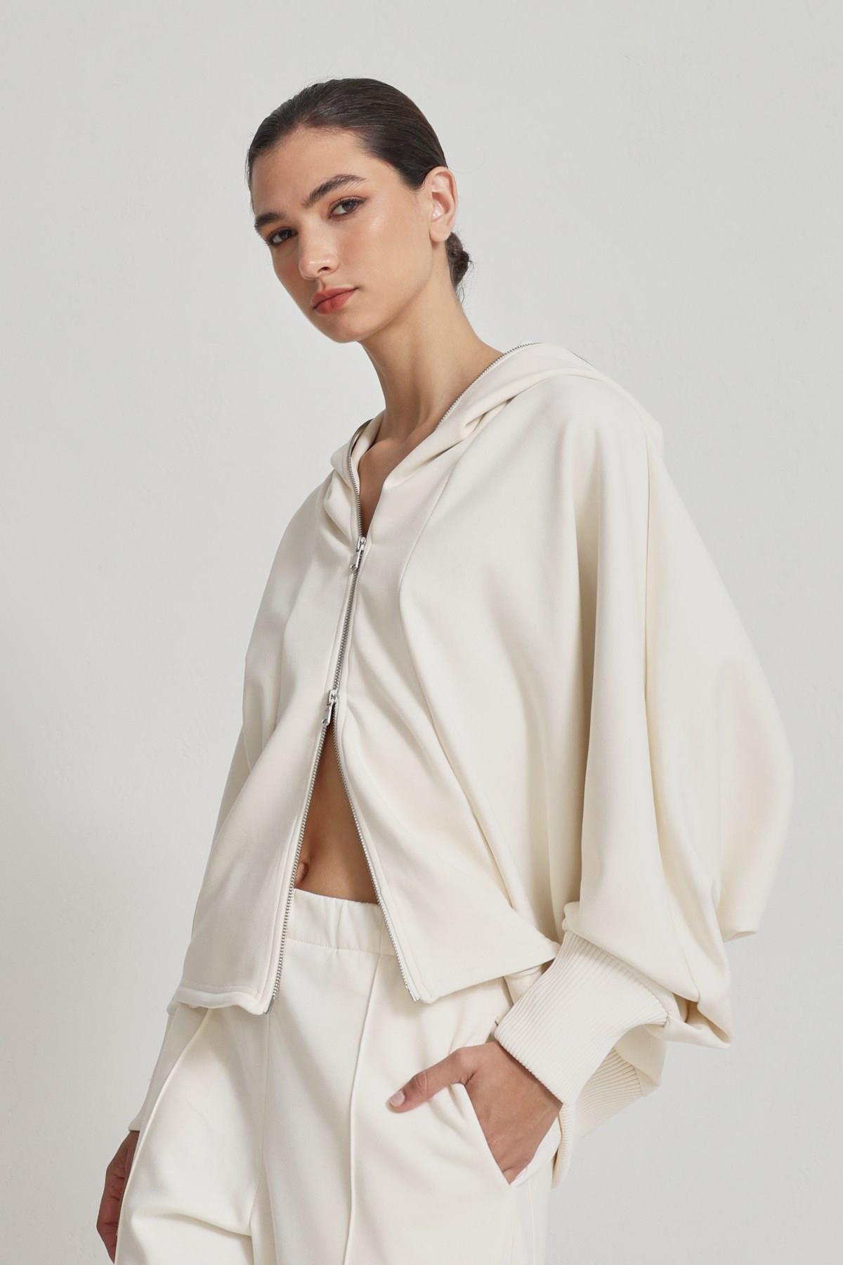 Ekru Amia&Co Marka Çift Fermuar Detaylı Sweatshirt
