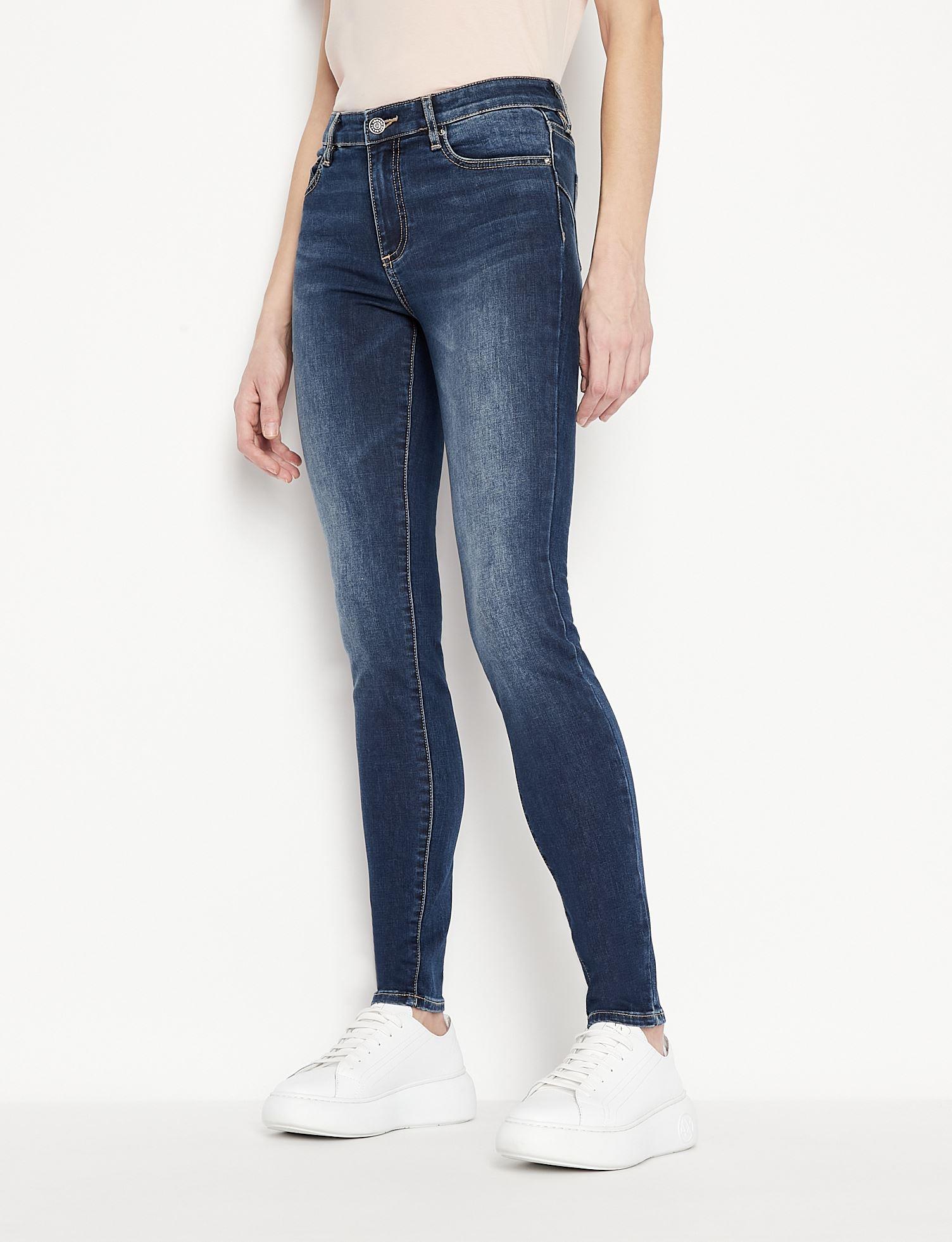 ARMANI EXCHANGE DAR KESİM KOT PANTOLON