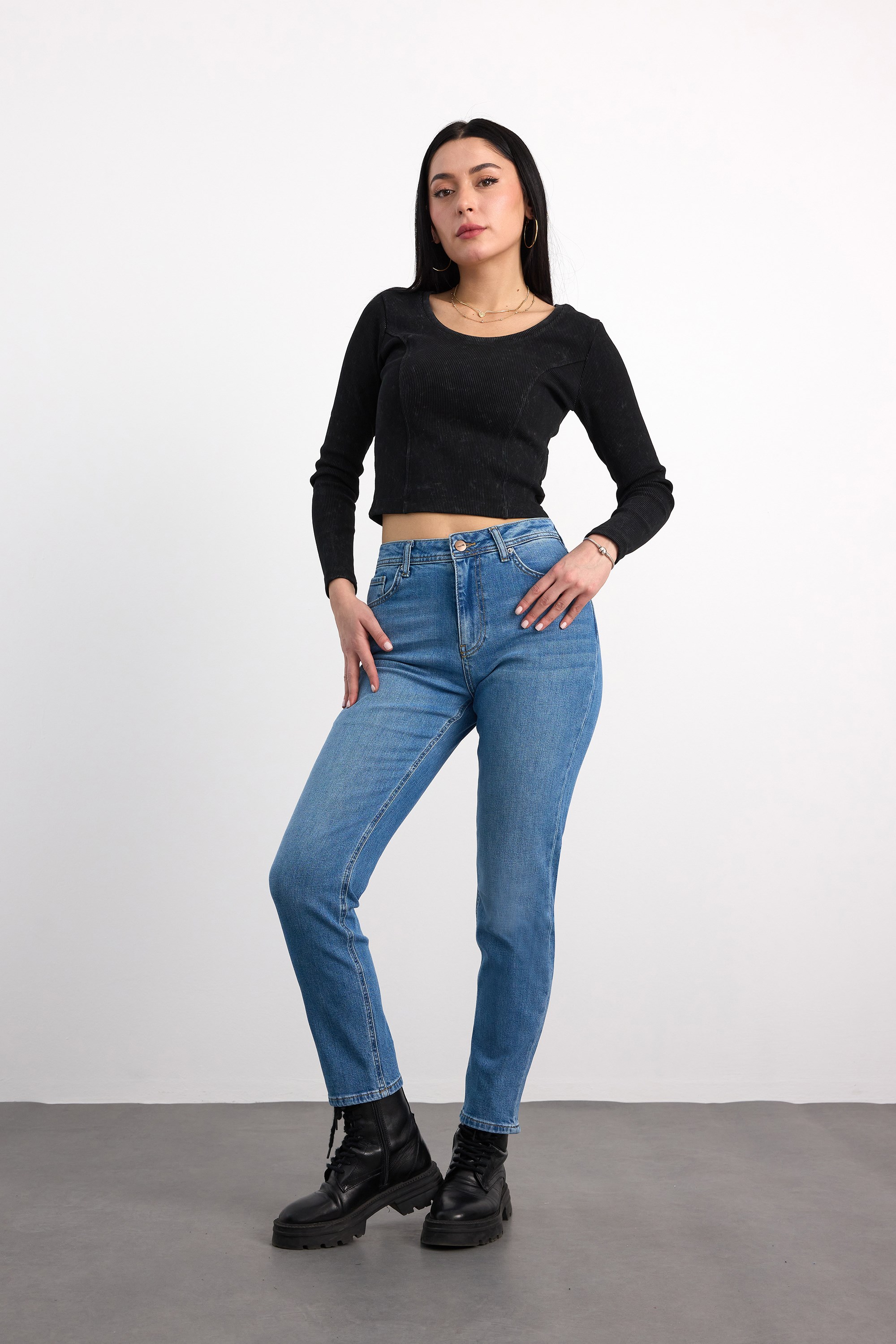 23030-73603 KADIN MOM FİT HIGH RISE TAPERED LEG  DENİM PANTOLON 23030-73603