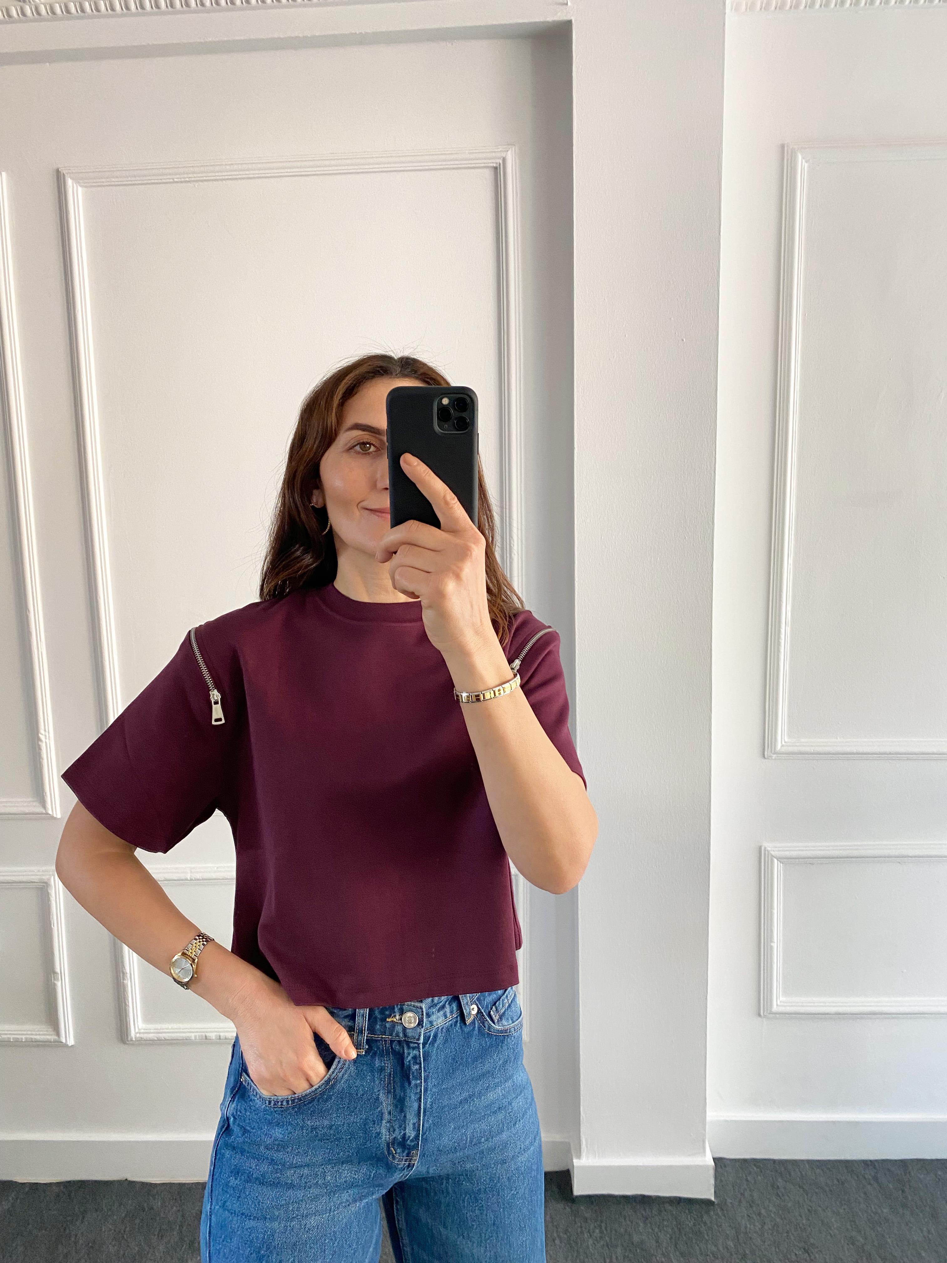 Omuz Fermuar Detaylı Tişort Bordo