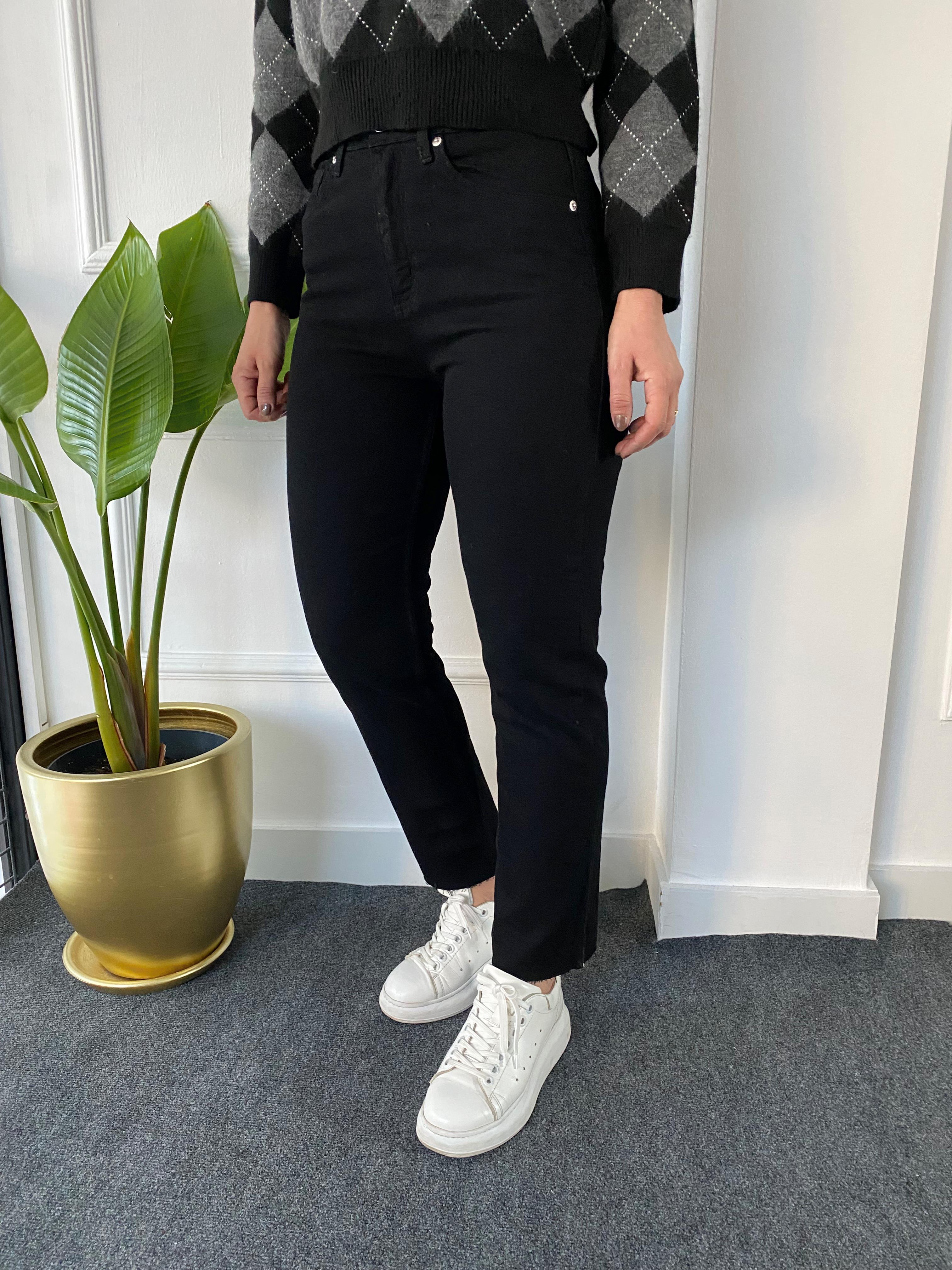 Orj Marka Boyfit Kesik Paça Jean Siyah