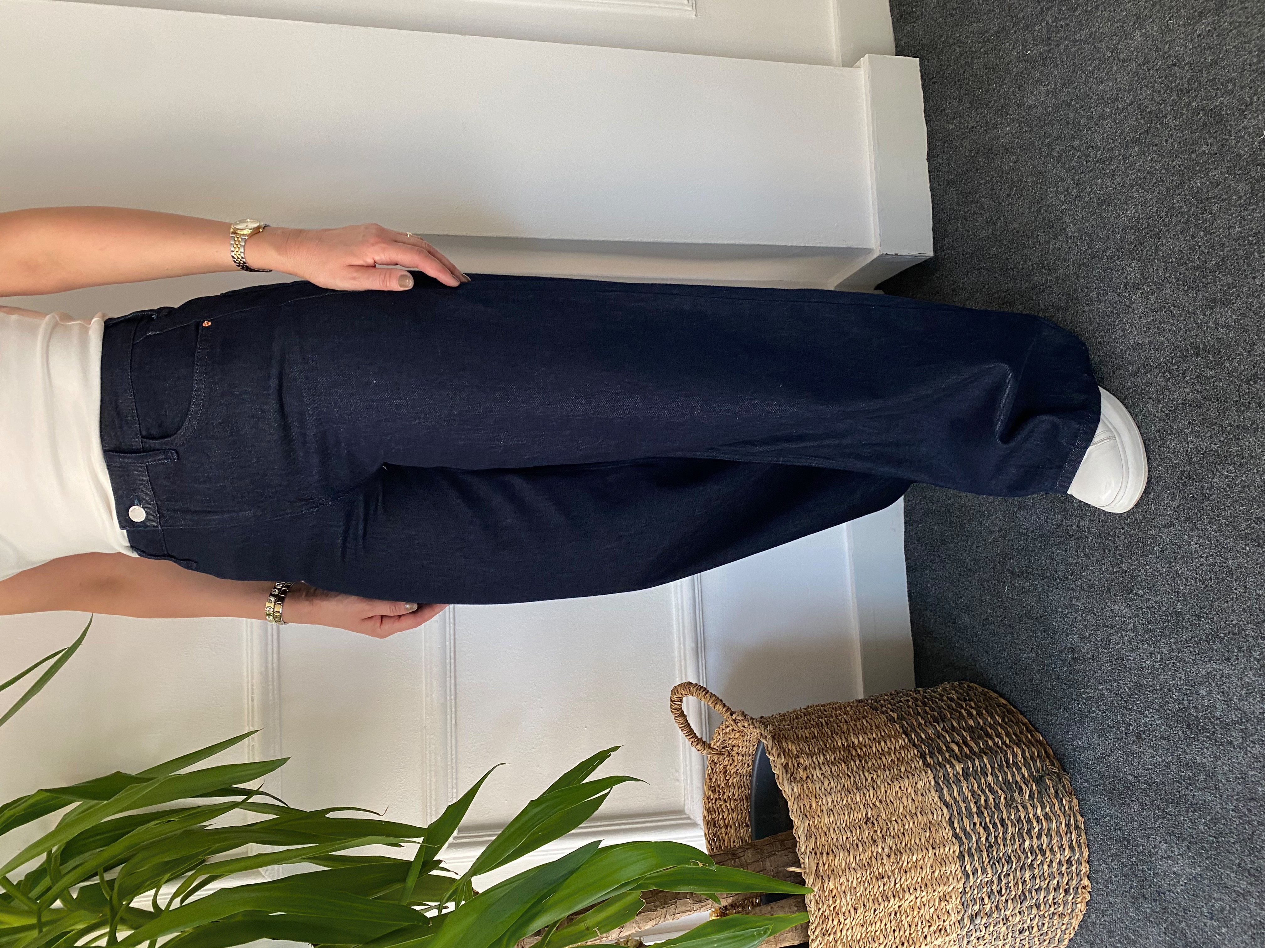 Ultra Wide Ankle Jean Lacivert