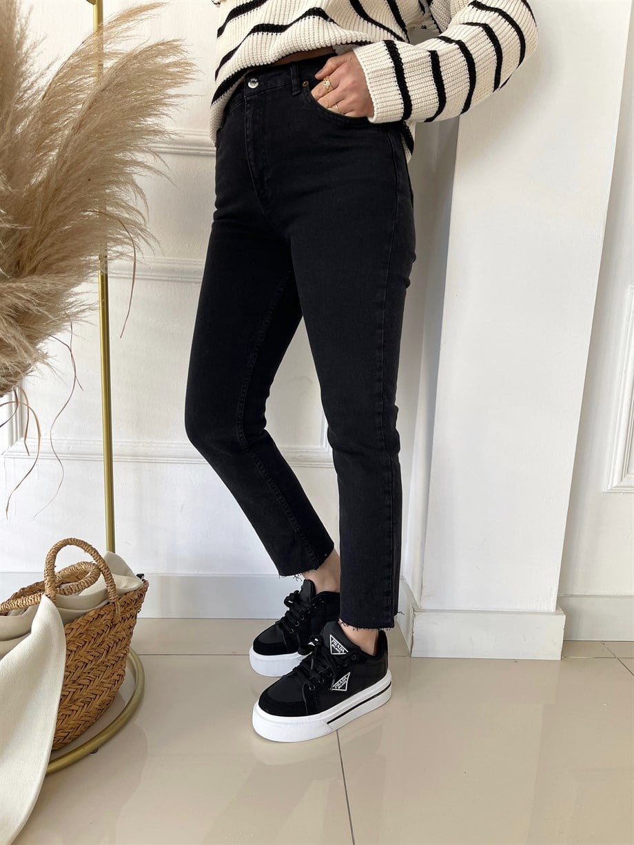 Boy Fit Kesik Paça Jean Gri