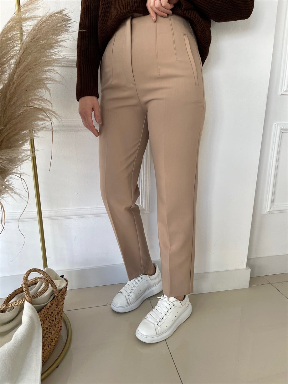 Önü Flotalı Pantolon Camel