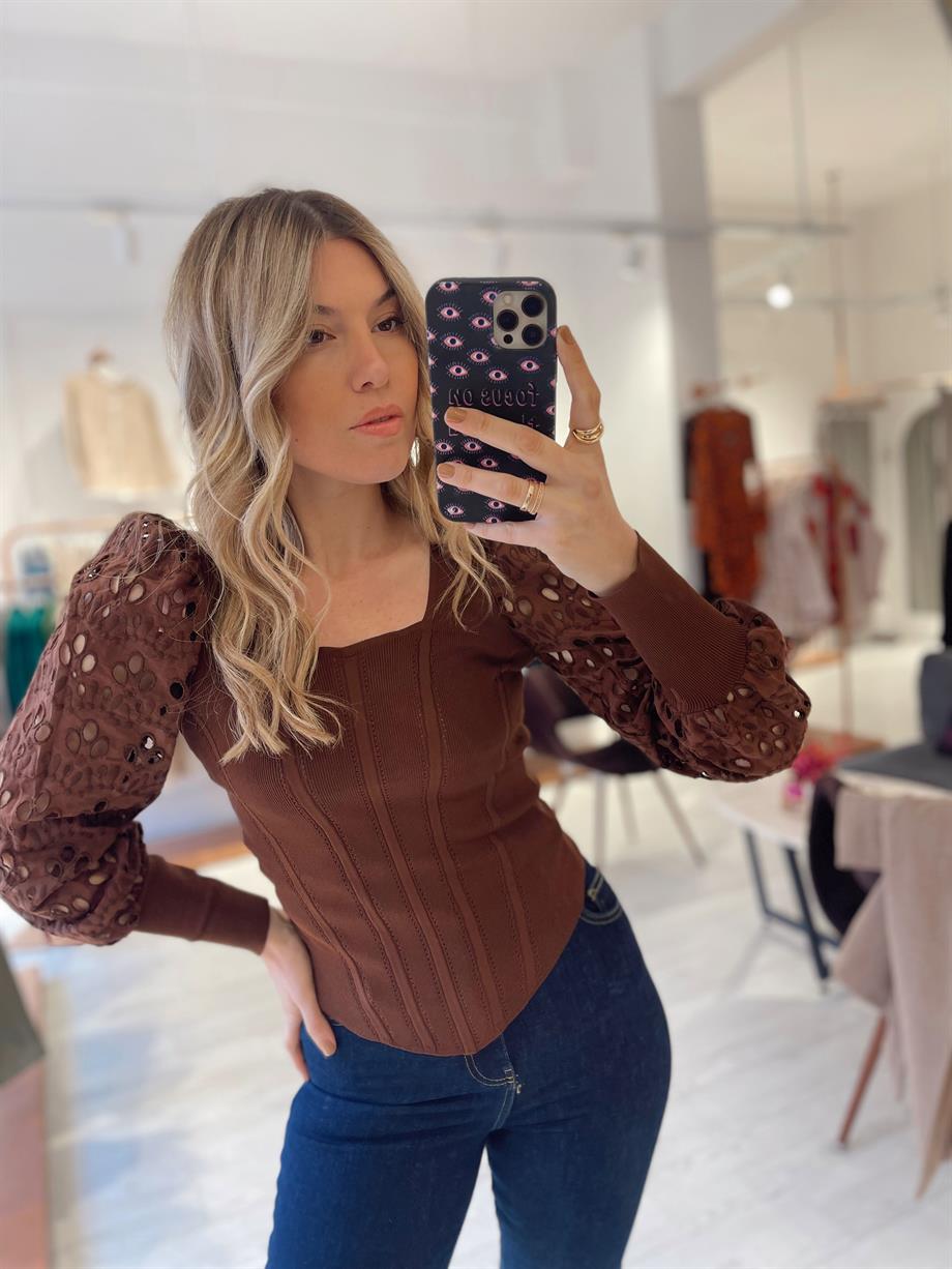 Kahverengi Prenses Kol Detaylı Korse Model Çelik Triko Bluz