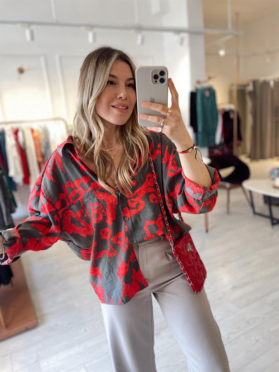 Kırmızı Desenli Oversize Tensel Gömlek
