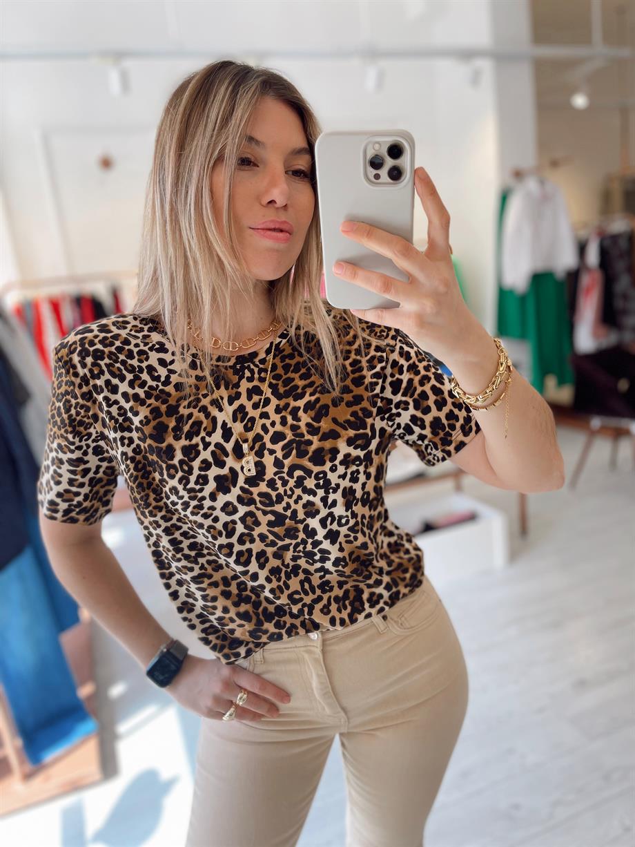 Leopar Desenli Vatkalı Yarım Kollu Tshirt