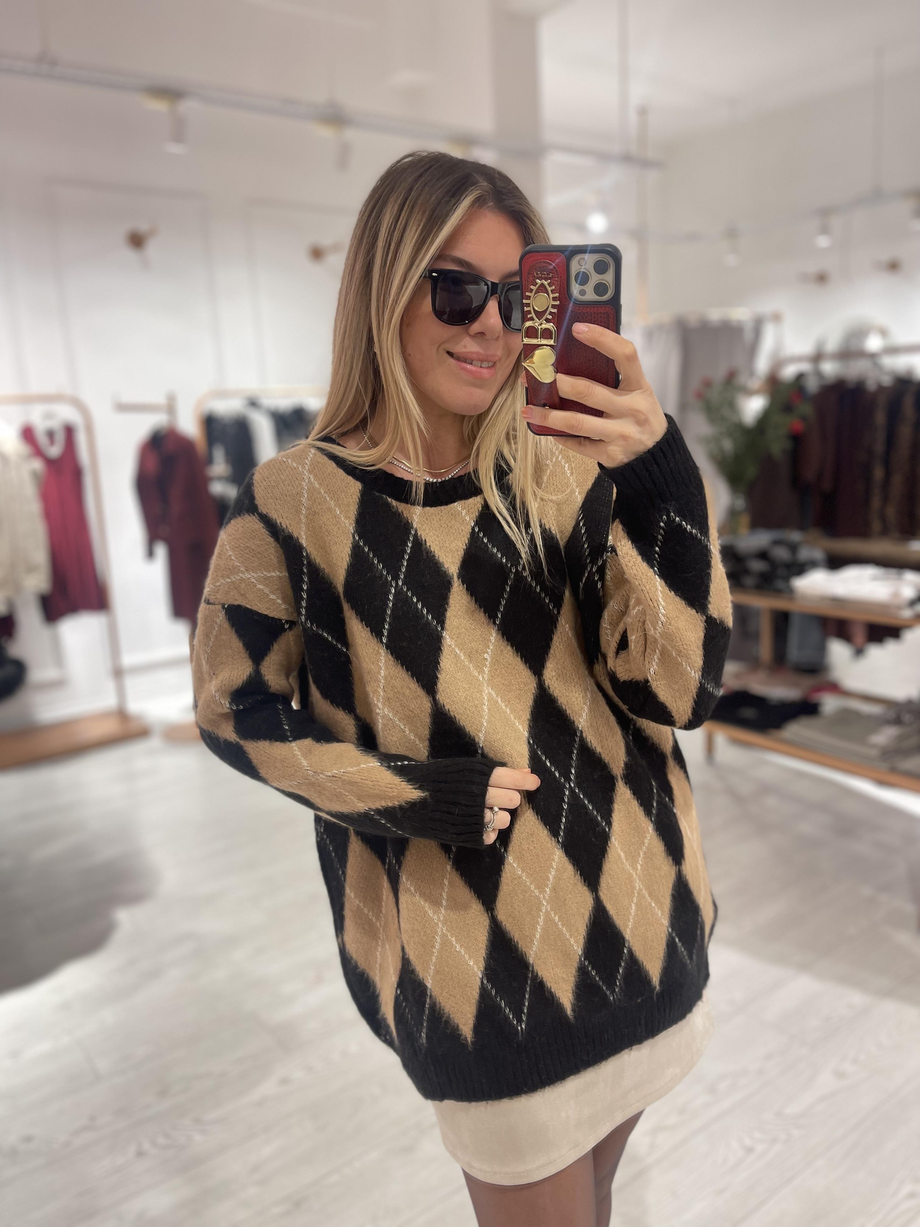 Baklava Desenli Oversize Bisiklet Yaka Kazak