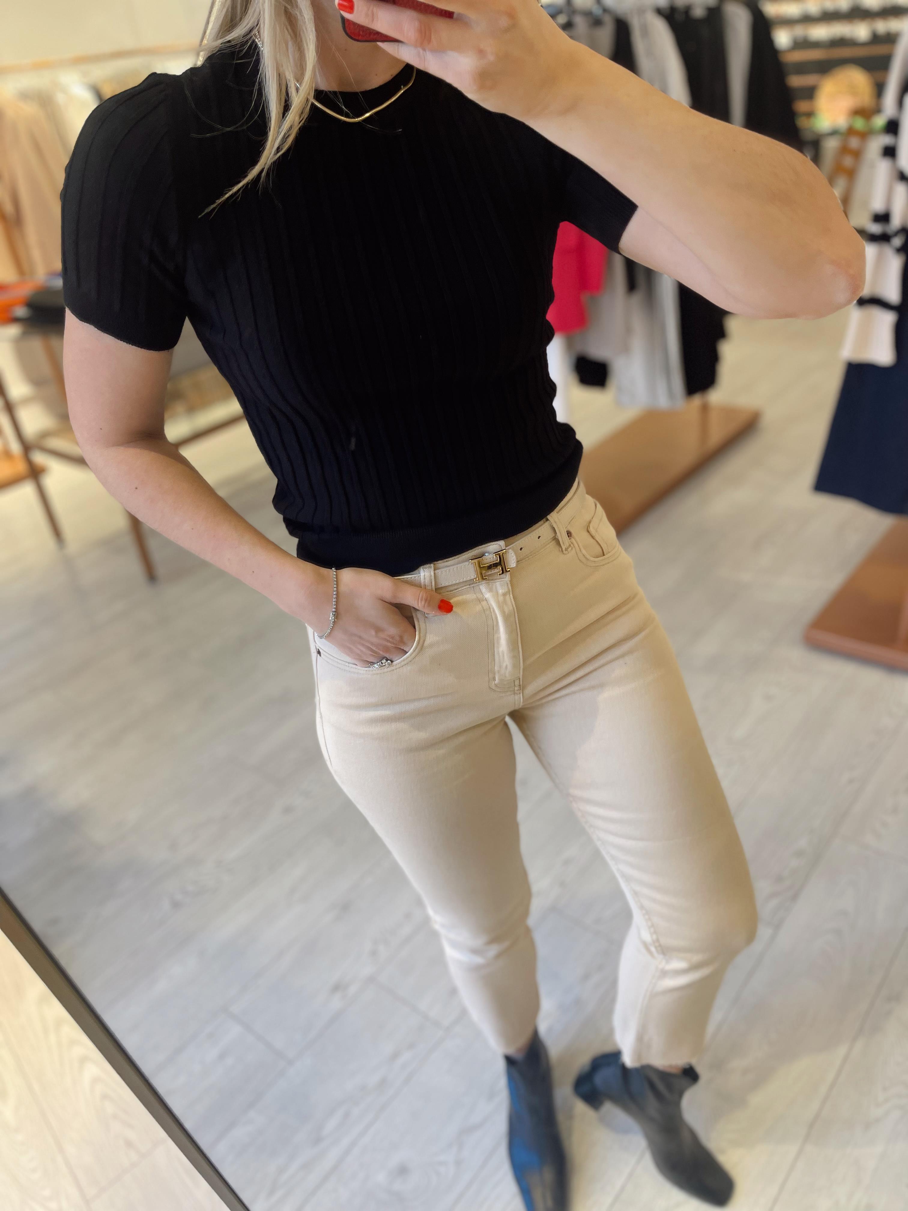Bej Likralı Kesik Paça Boyfit Jean 