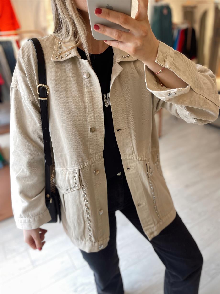 Bej Taş ve Boncuk İşlemeli Denim Ceket · 8
