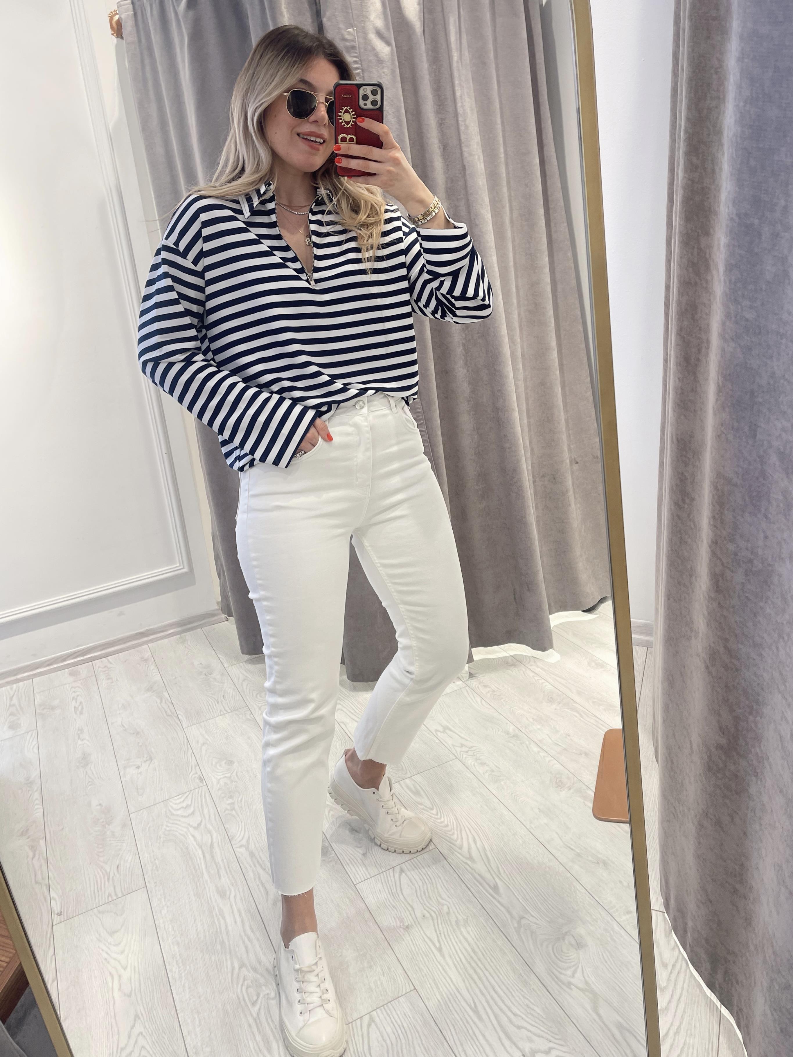 Beyaz Likralı Kesik Paça Boyfit Jean · 5