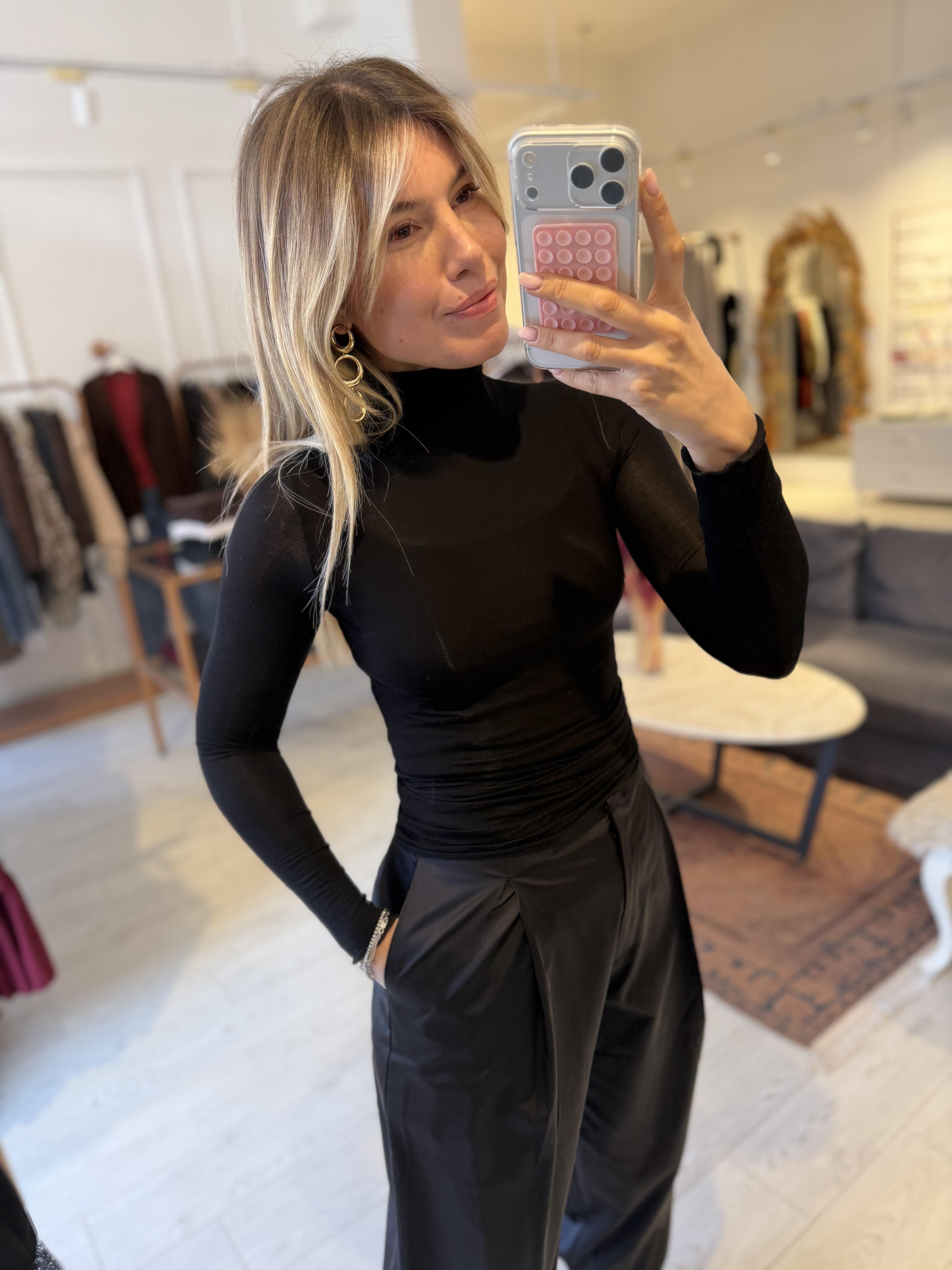 Bukitta Kadın Siyah Boğazlı Transparan Bluz – Kaşmir Dokulu, Uzun Kol, Balıkçı Yaka, Şık ve Rahat Tam Kalıp