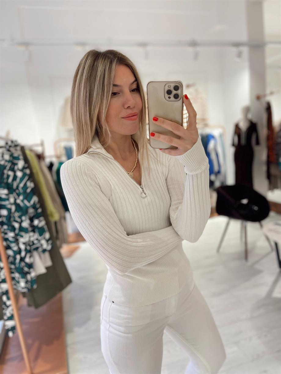 Ekru Fermuar Yaka Çelik Triko