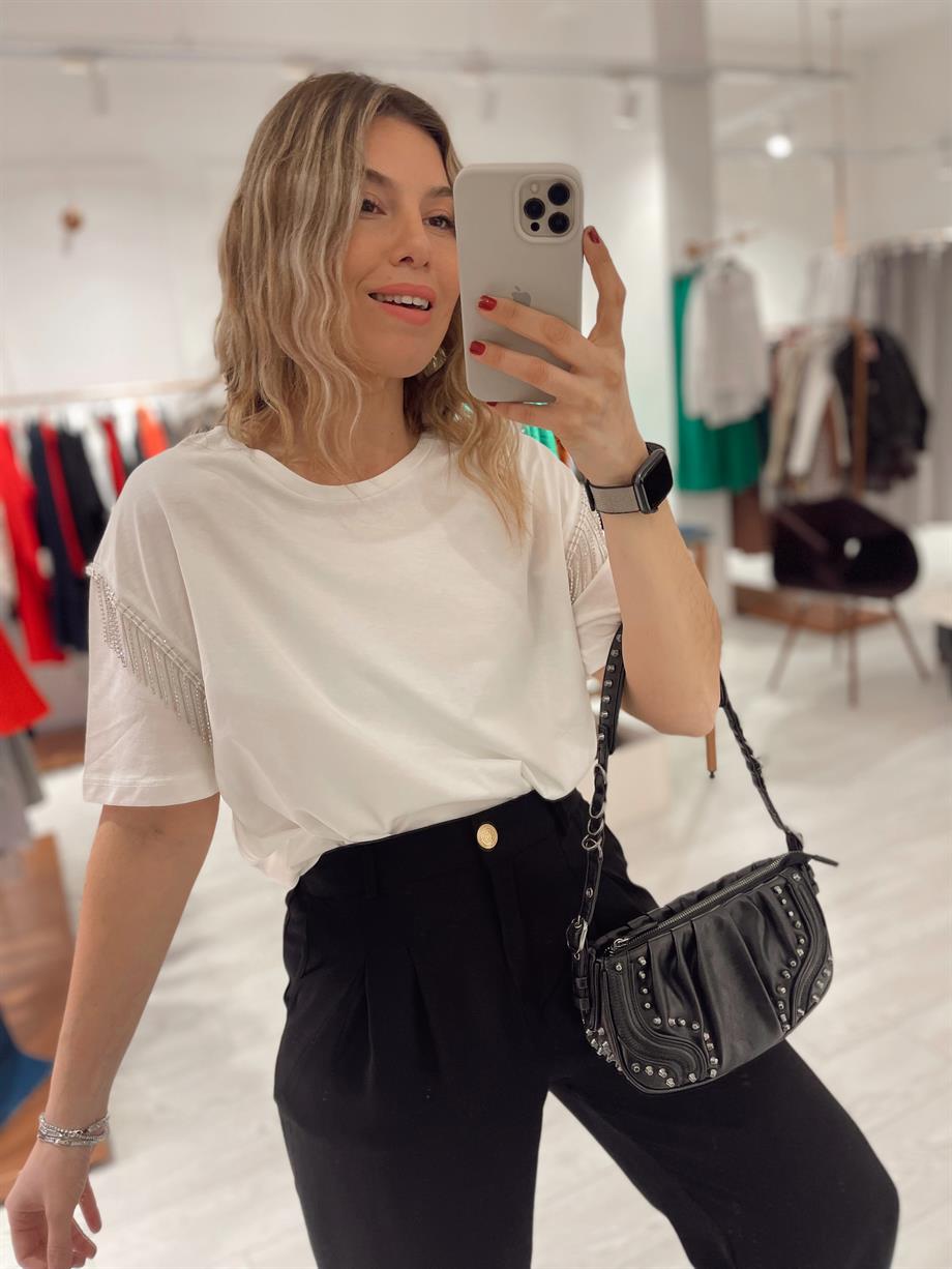 Ekru Kolları Taş Detaylı Tshirt