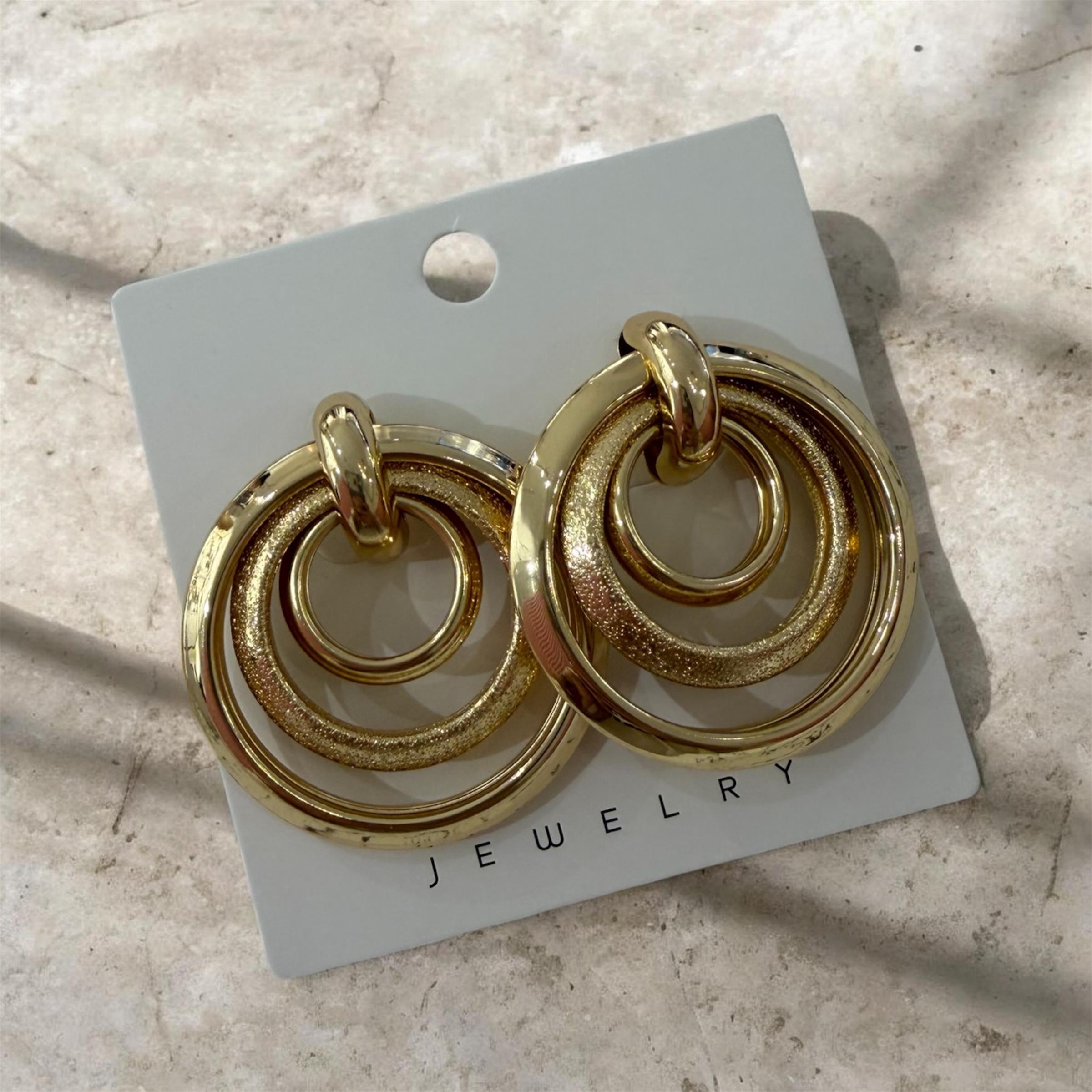 Gold Katmanlı Halka Küpe