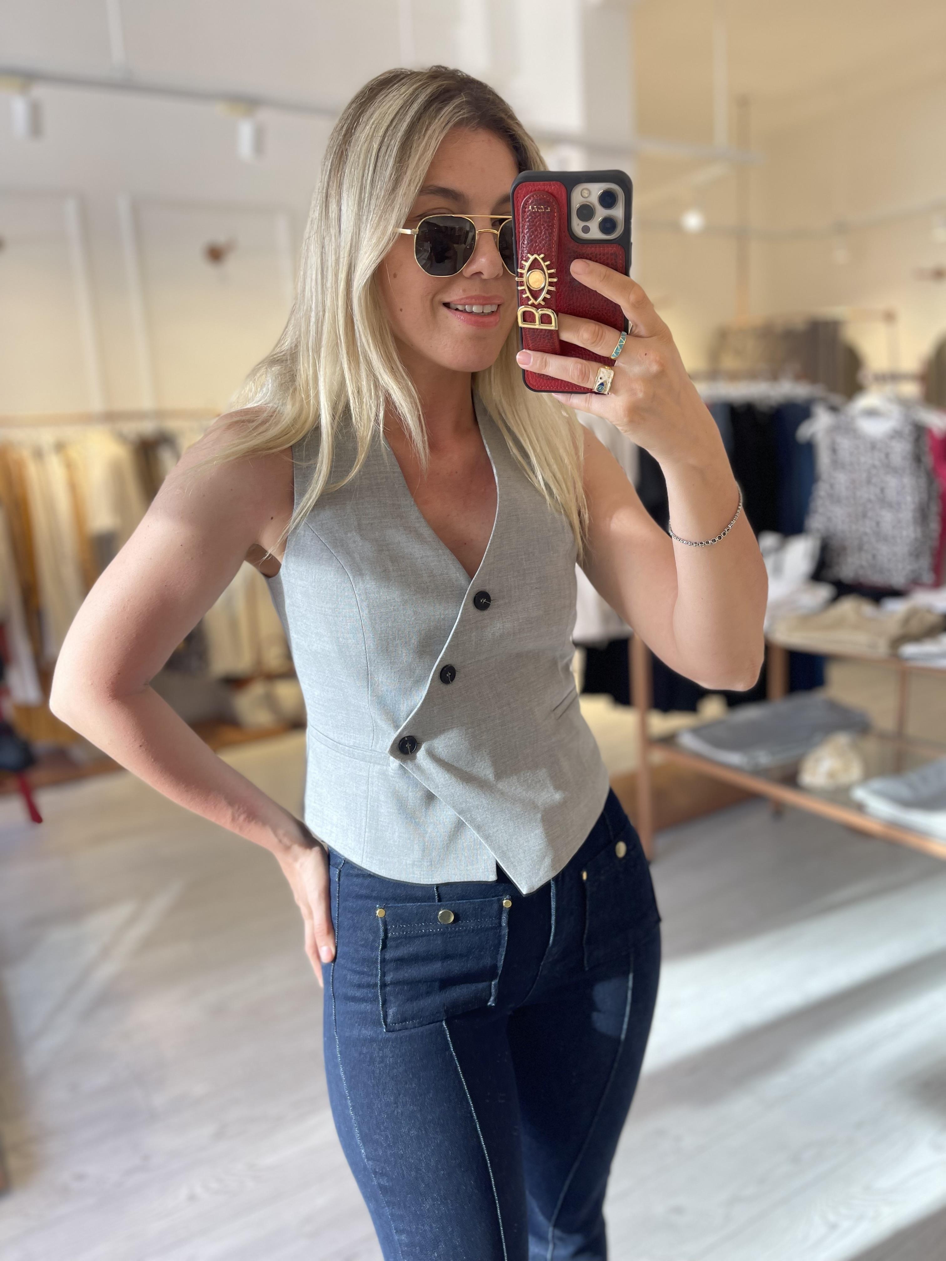 Gri Çapraz Düğmeli Tasarım Yelek