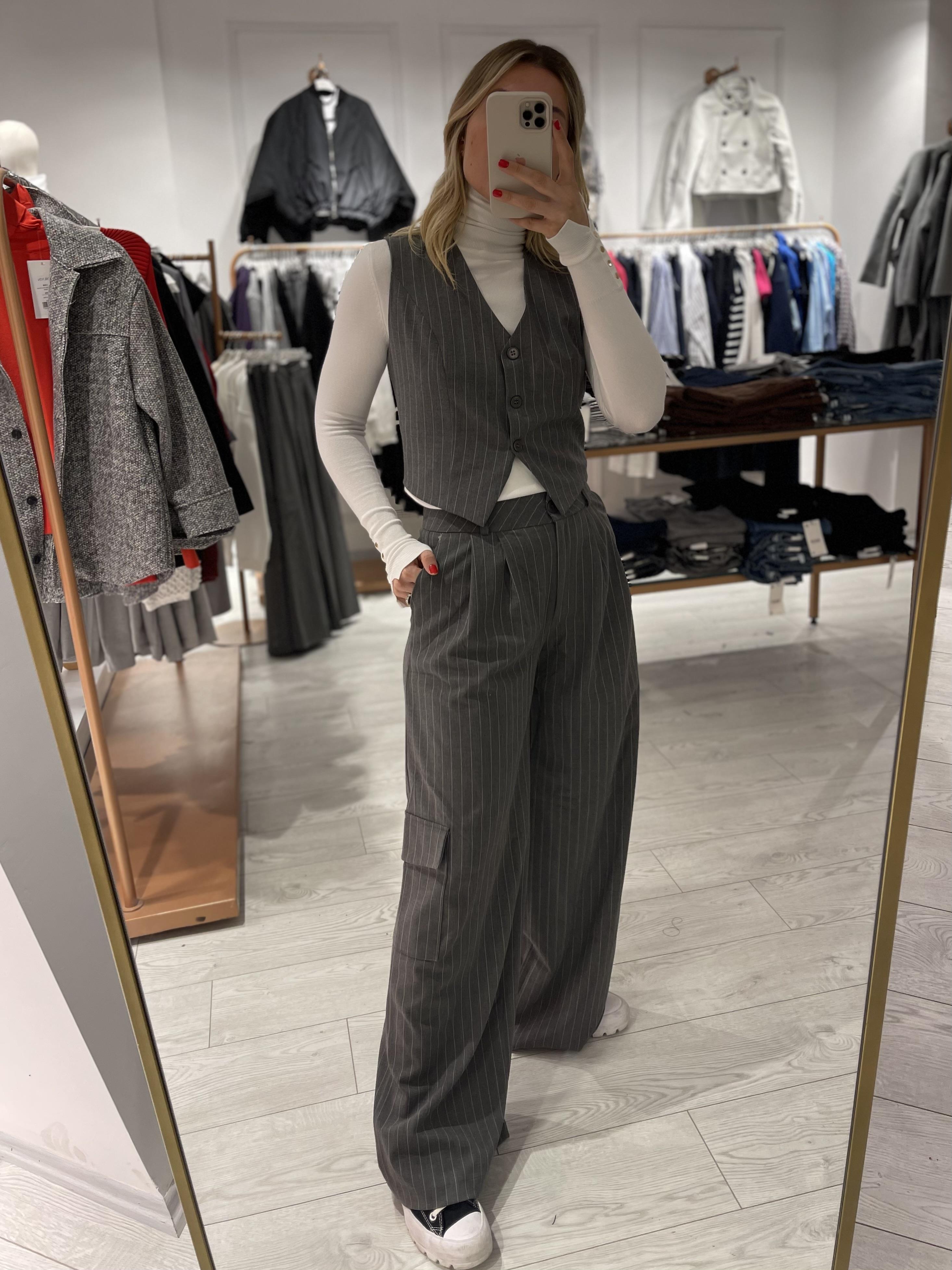 Gri Çizgili Poly Viscon Kargo Pantolon