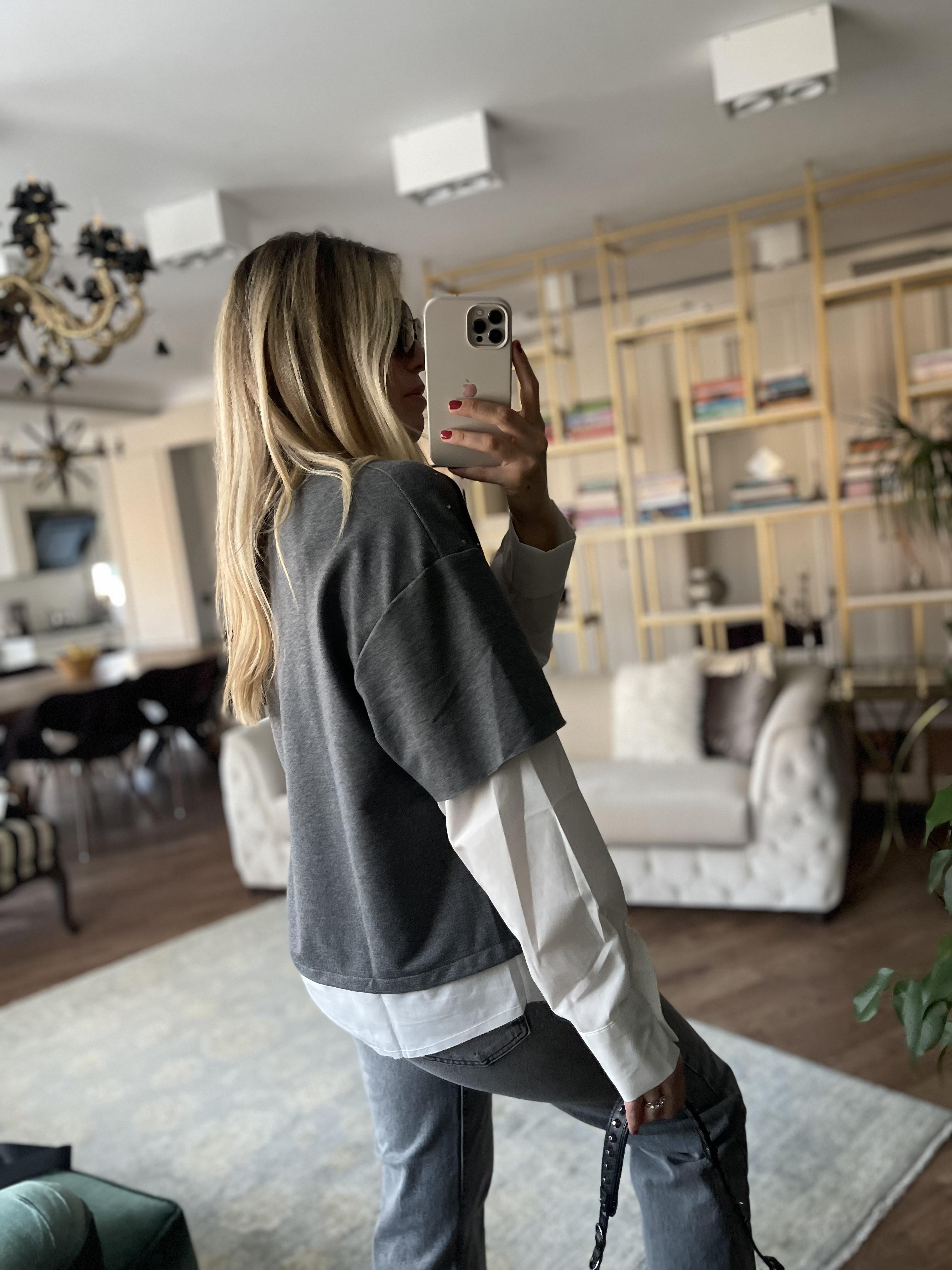 Gri Gömlek Detaylı Taşlı Sweat