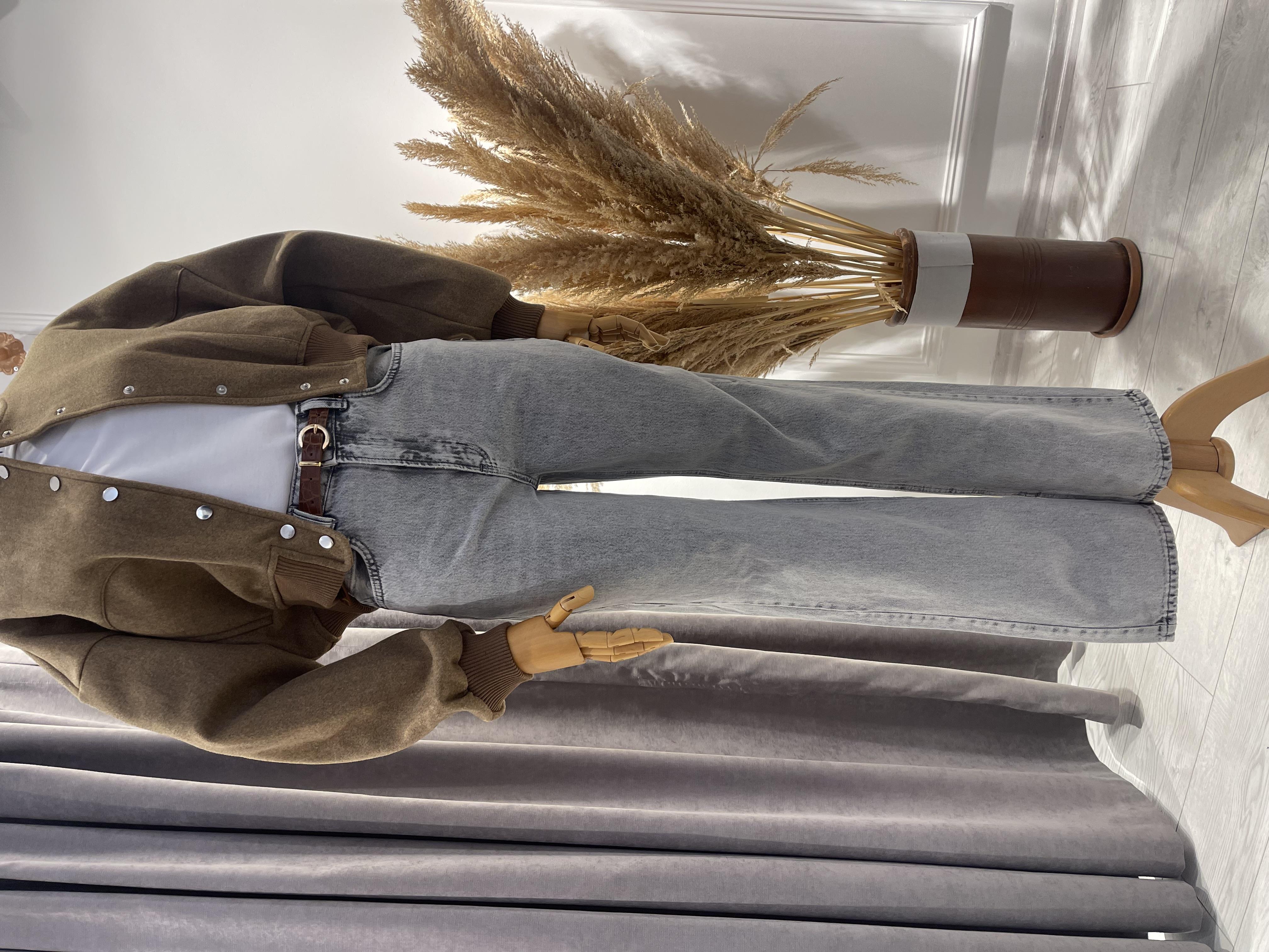 Gri Orj. Marka Paça Yırtmaçlı Straight Jean · 3