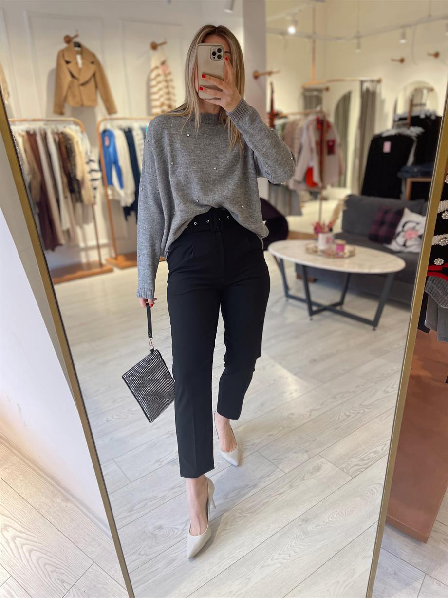 Gri Taşlı Yumoş Kazak