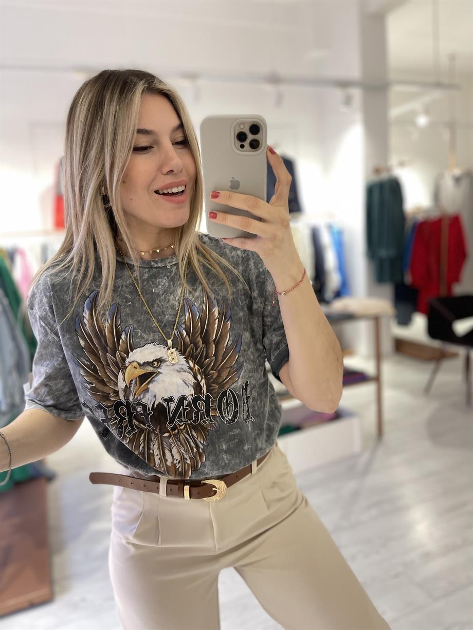 Gri Yıkamalı Kartal Baskılı Tshirt